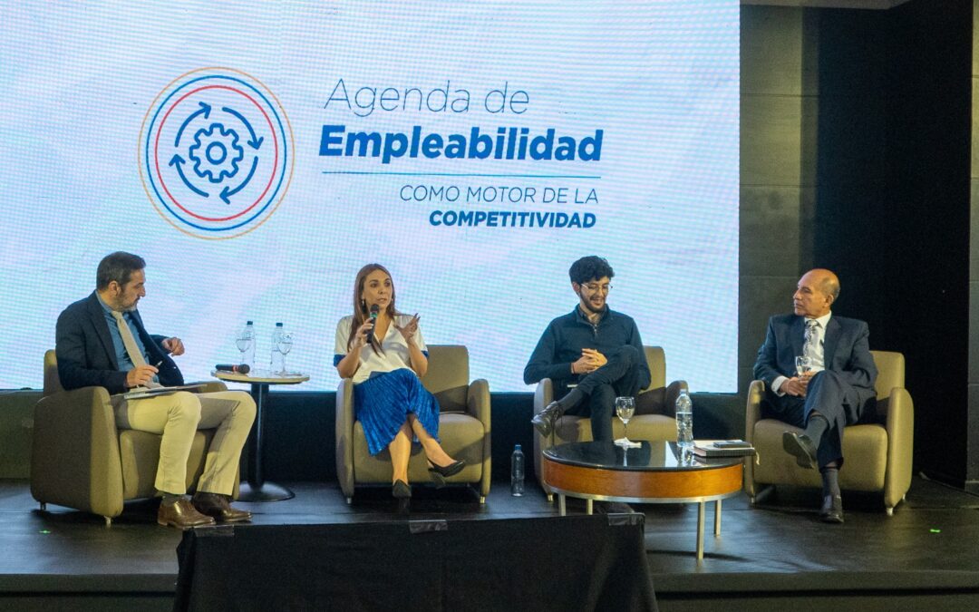 Un diálogo tripartito ampliado apunta a la reducción de brechas laborales en el Ecuador | CIP